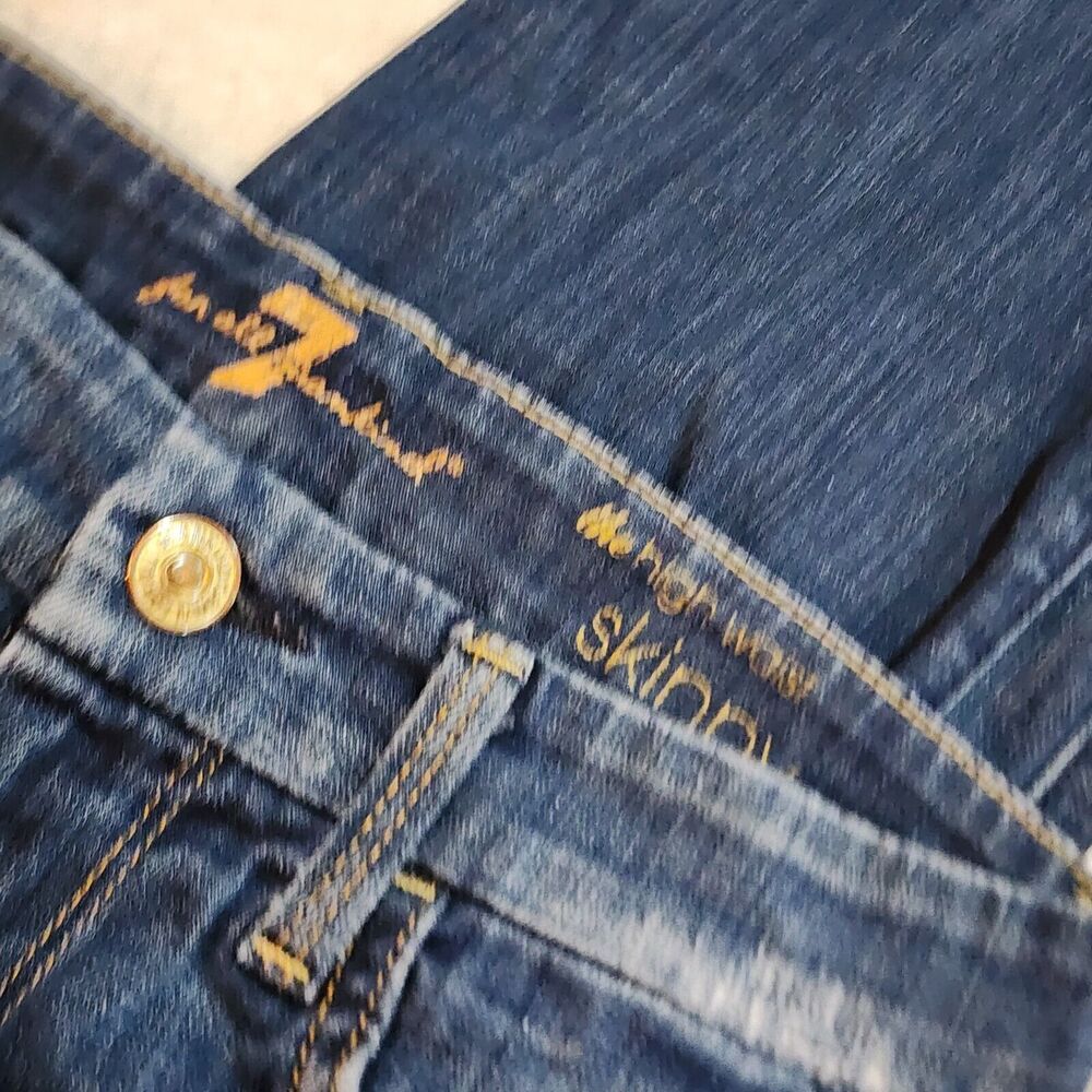 7 For All Mankind High Waist Skinny Size 25 x 28 medium wash jeans Made in USA - Picture 3 of 7